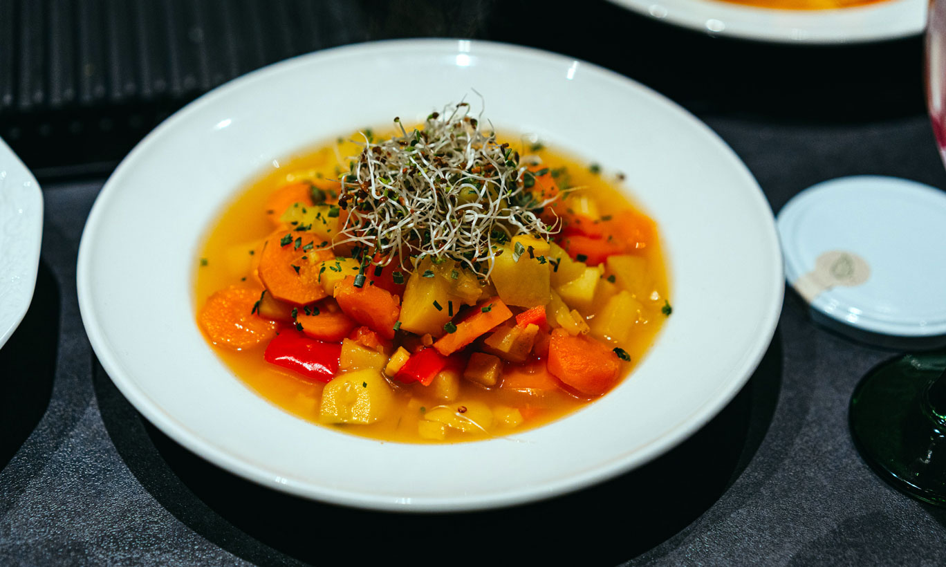 Basen-Suppe_galweb title=